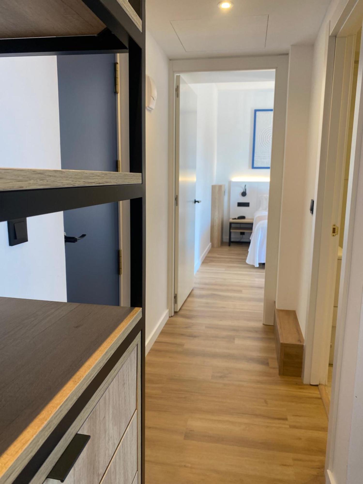 Hotel Rovira カンブリルス 部屋 写真